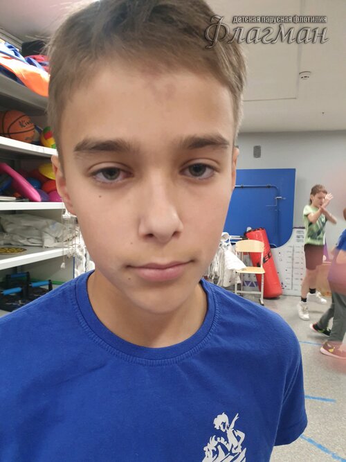 3c00f364.ID Photo.102220